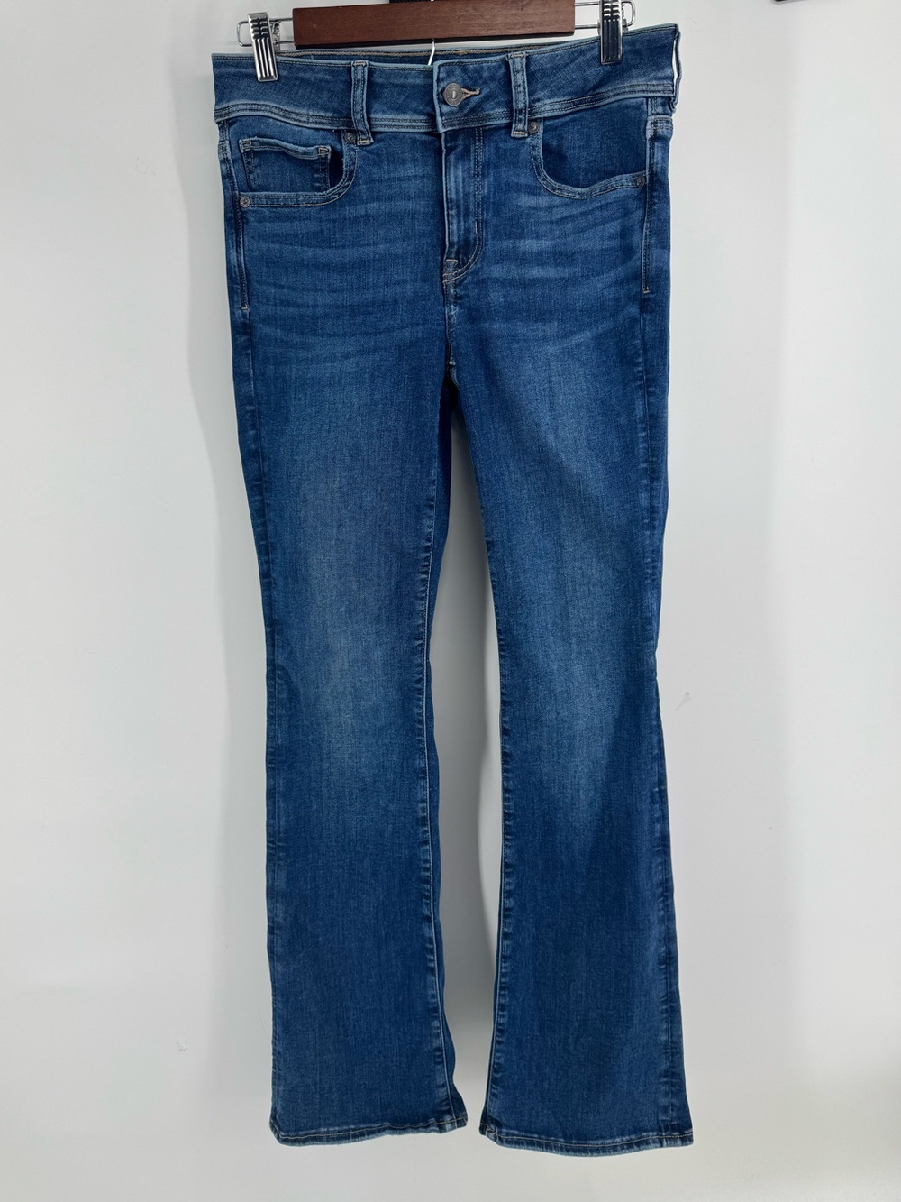 American Eagle Outfitters Women's Kickboot Jeans Size 6